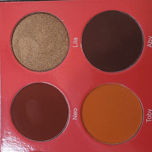 JUVIA'S PLACE MAKEUP BUNDLE FOR SALE - Picture 4 of 6